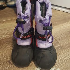 Sorel toddler snowboots
